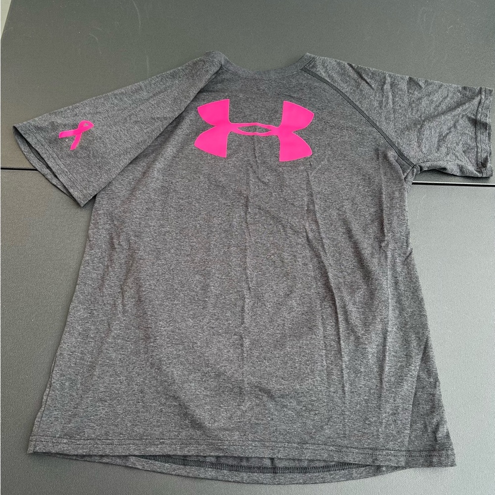 Youth XL Under Amour Breast Cancer T-shirt